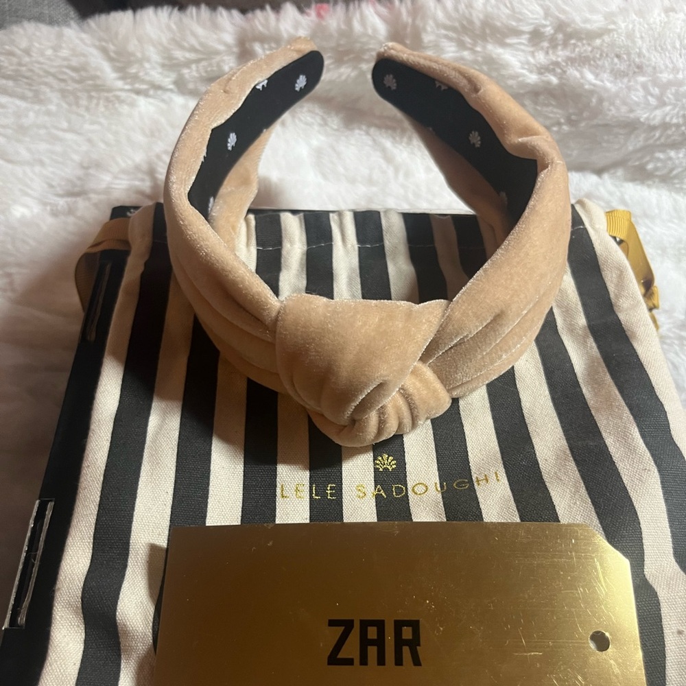 Lela Sadoughi Velvet knot headband